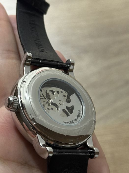 Часы armani новые