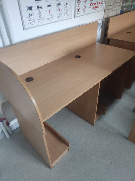 Продам столы в отличном состоянии