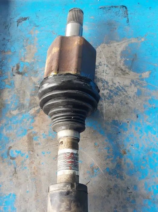 planetara stanga ford kuga 2 2014 2015 2016 2017 2018 2019