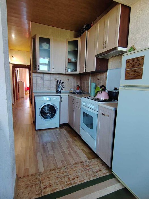 Срочно Продается 3х Комнатная 70м2 Эко Базар Ялангач Мирзо Улугбекский