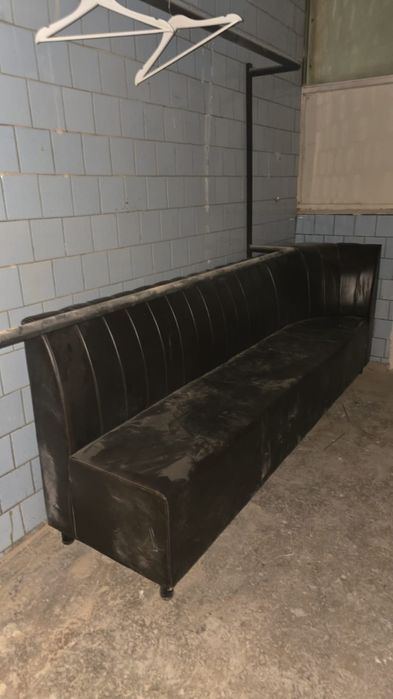 Продам подчти новые диваны