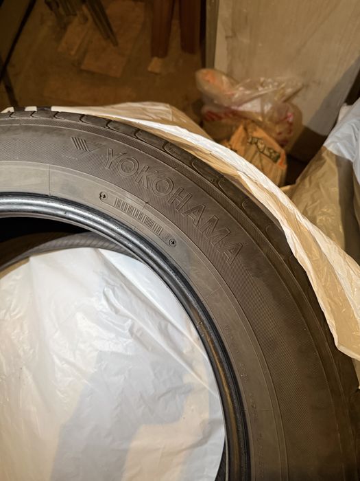 Продам Шины Yokohama (Комплект)