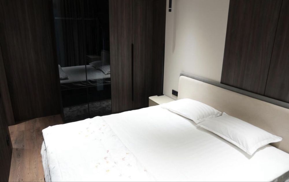 Four Seasons Apartments