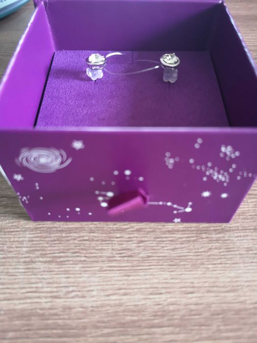 серги из серебра с фианитами