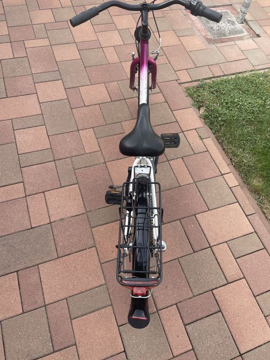 Vând bicicleta 24”