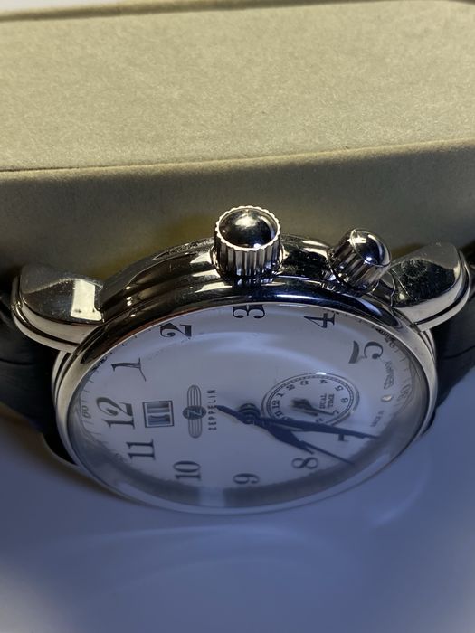 Ceas Zeppelin dual time