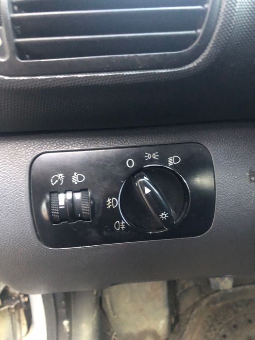 Сеат Толедо 1.9 110кс