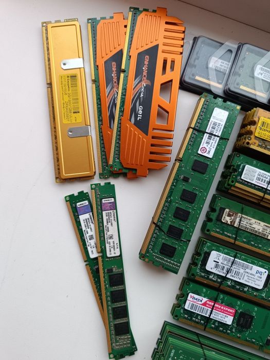 Оперативная память на пк компьютер. Ddr1,ddr2,ddr3,ddr4