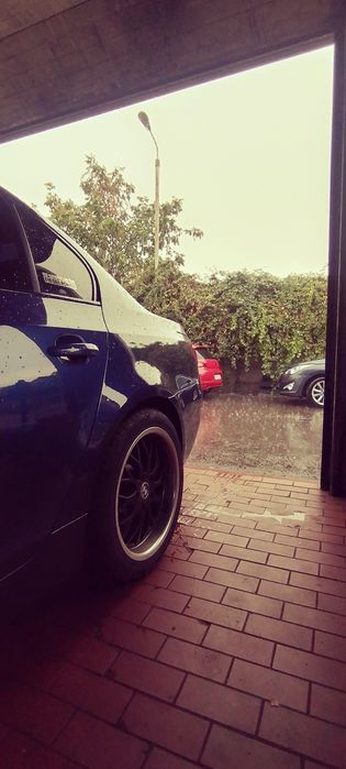 BMW 5 Series 0 — imagine 5
