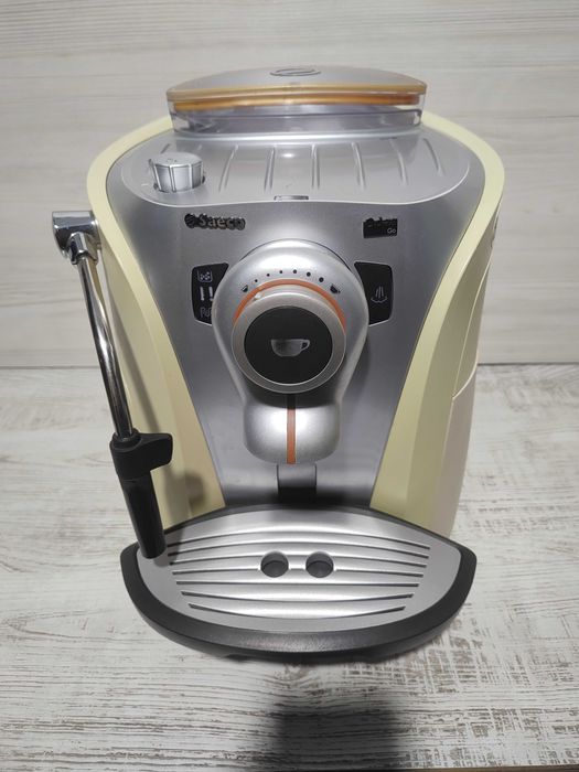 Кафеавтомат - робот Saeco Odea GO - Бяла