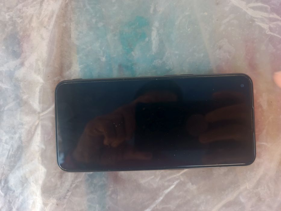 oppo телефон сотилади