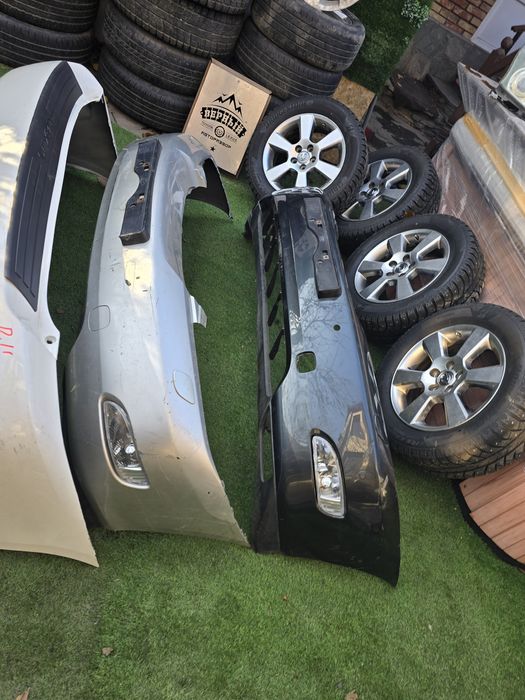 Задний бампер на lexus rx330, rx350