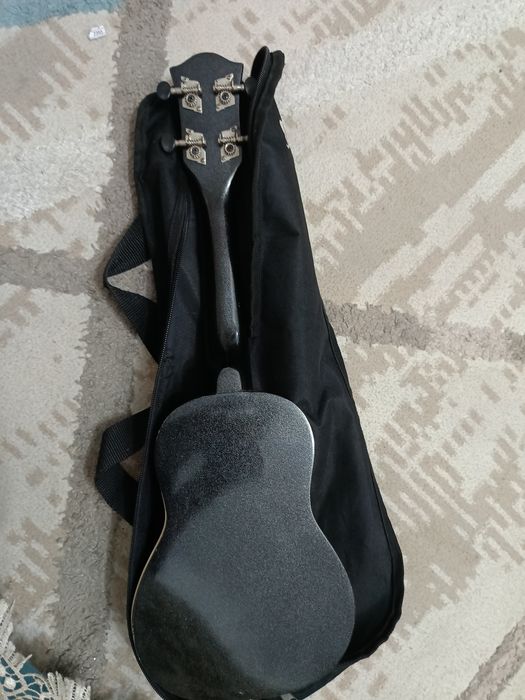 Укулеле Stagg б/у