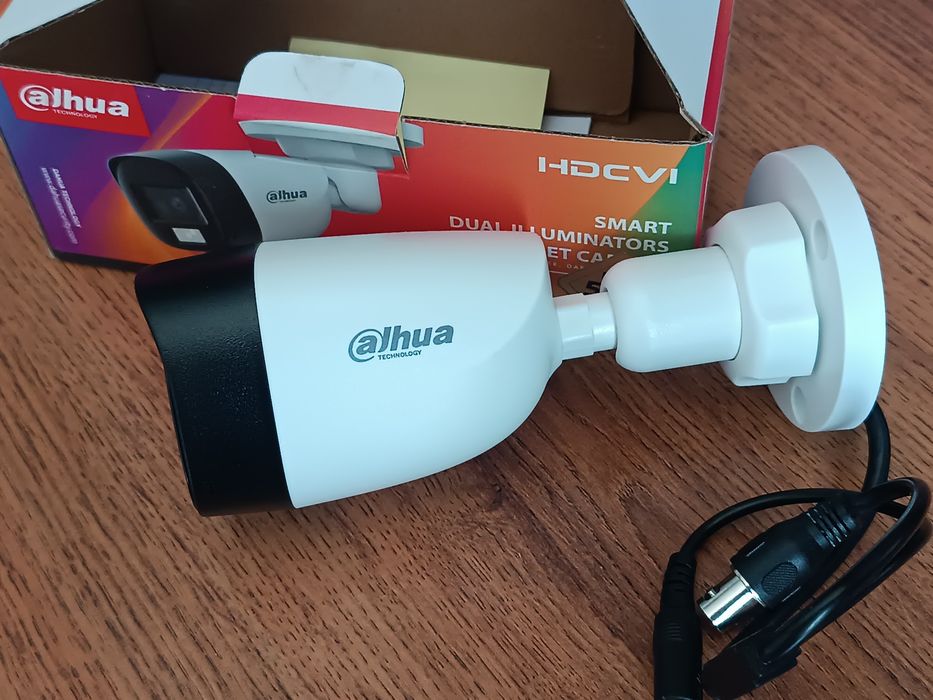 Камера HD CVI DAHUA 5mp новая