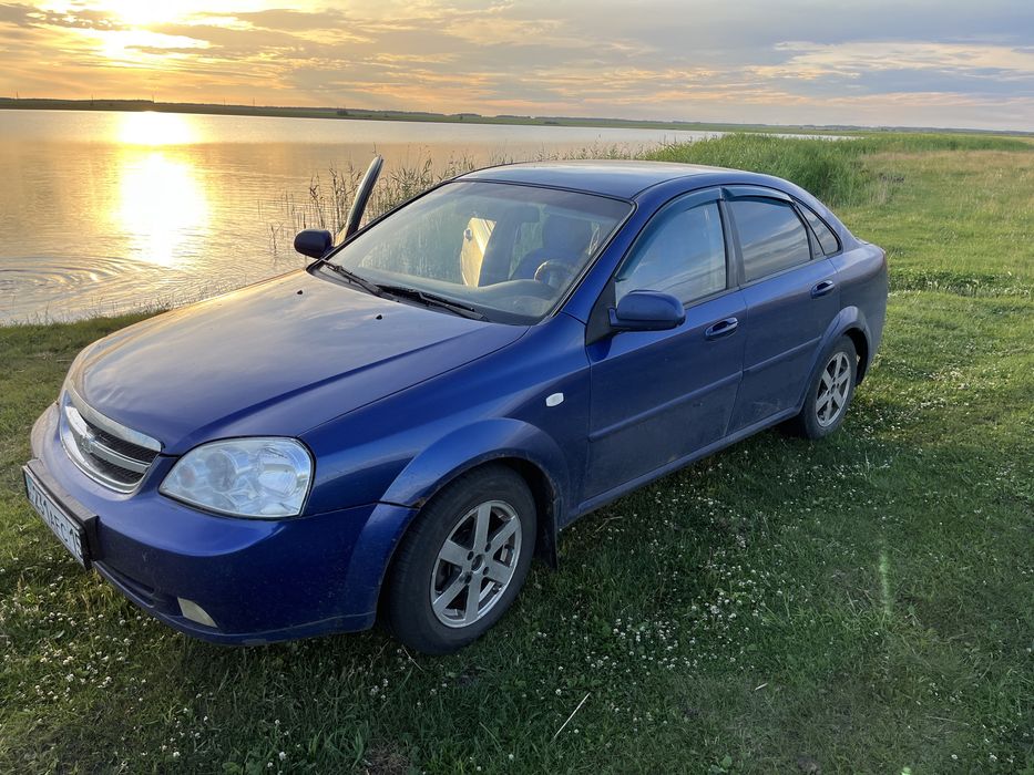 Продам Chevrolet Lacetti  автомат