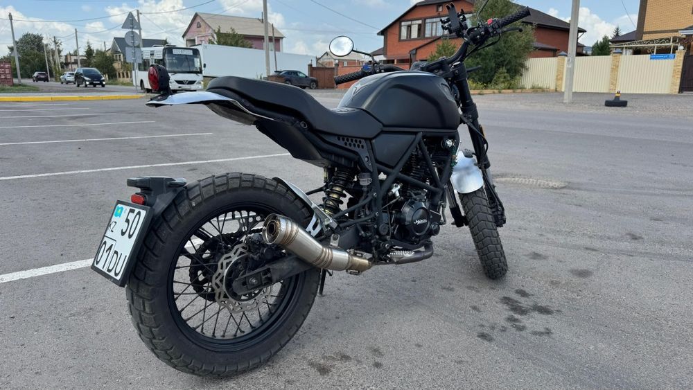 Мотоцикл Скремблер