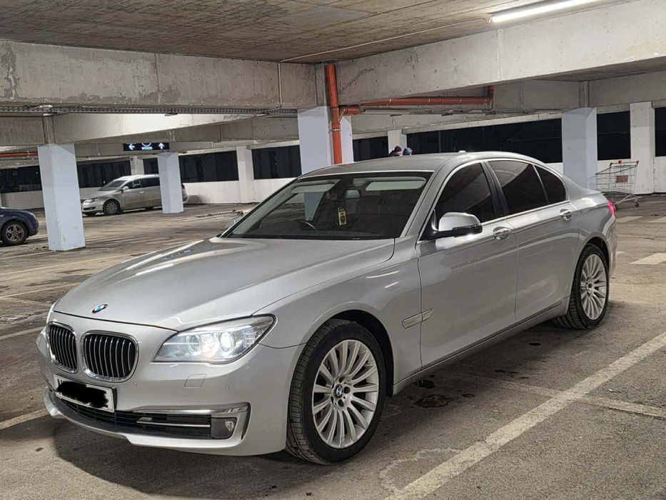 Dezmembrez Bmw 730d facelift 2014 F01 F02