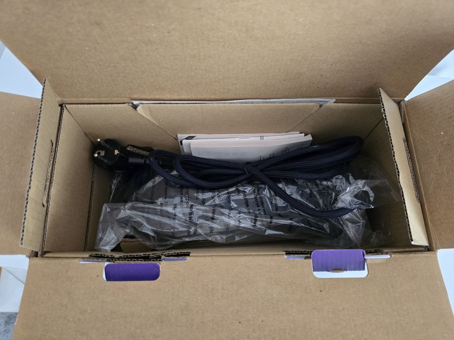 Aparat de călcat vertical cu aburi Seria 8000 GC810/20 - Philips