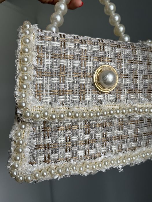 Дамска чанта букле с перли