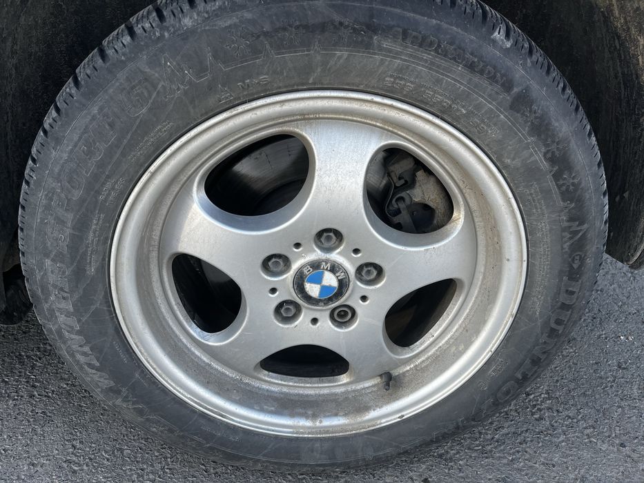 Jante pe 17 cu cauciucuri 235 55 R 17 Dunlop aproape noi pt X3