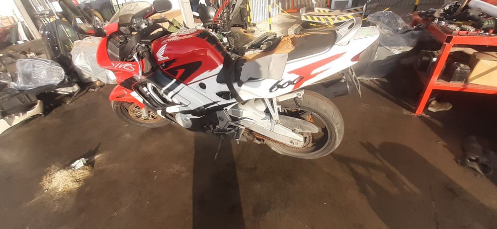 Мотоциклет Хонда CBR 600 -F2,F3,F4, 600RR -,на части