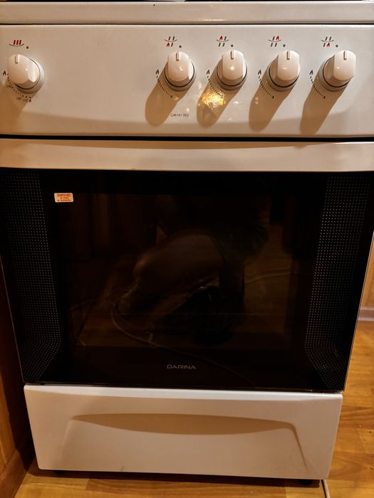 Продам газовую плиту