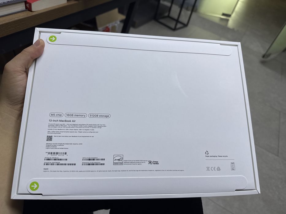 Macbook air M5 15 inch 16/512 Midnight