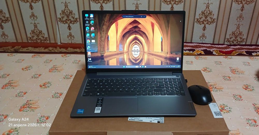 Lenovo intel CORE i3