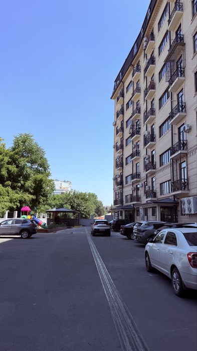 Сдается в аренду 7 комнатная квартира на Дархане