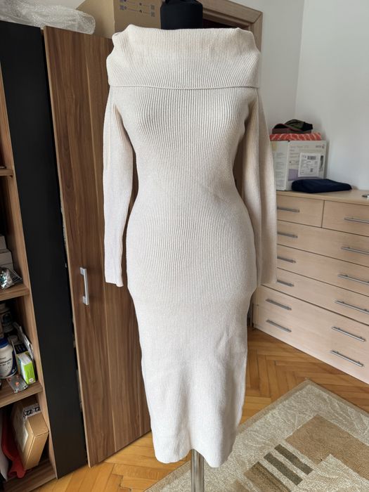 Rochie tricot Reserved M