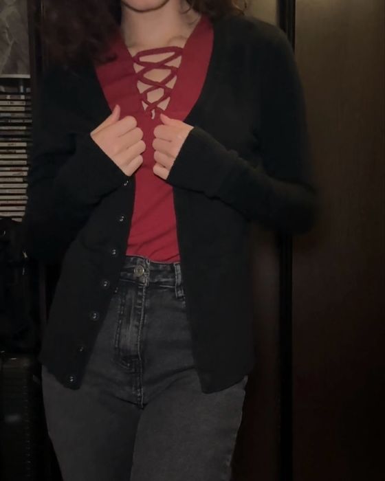 Пакет вещей (кофты, джинсы, пальто, рубашка)