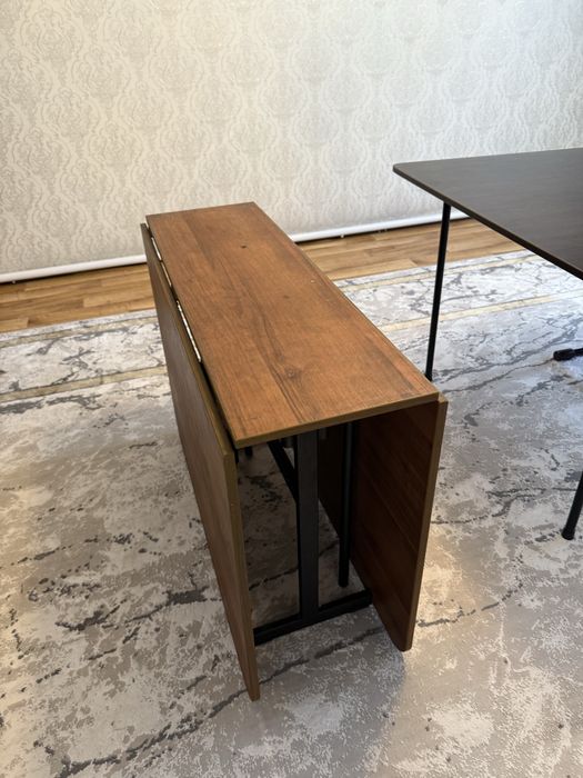 Стол книжка самолет