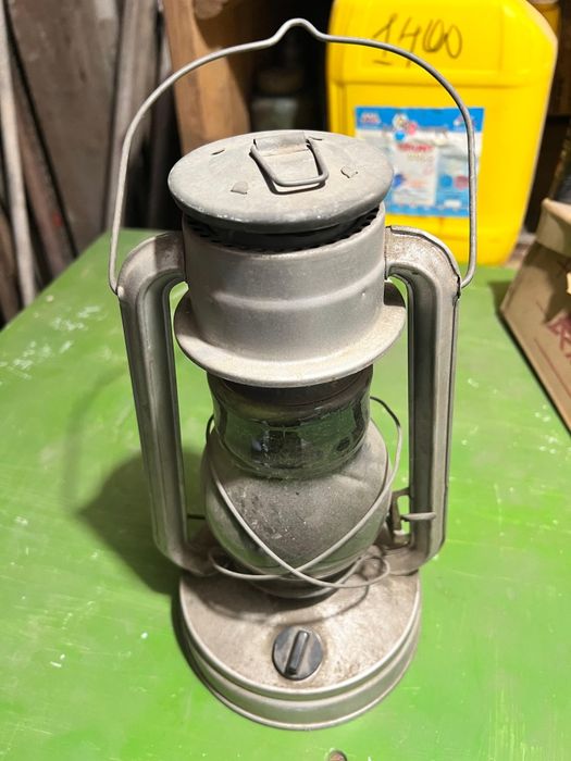 Продам лампу керасиновую