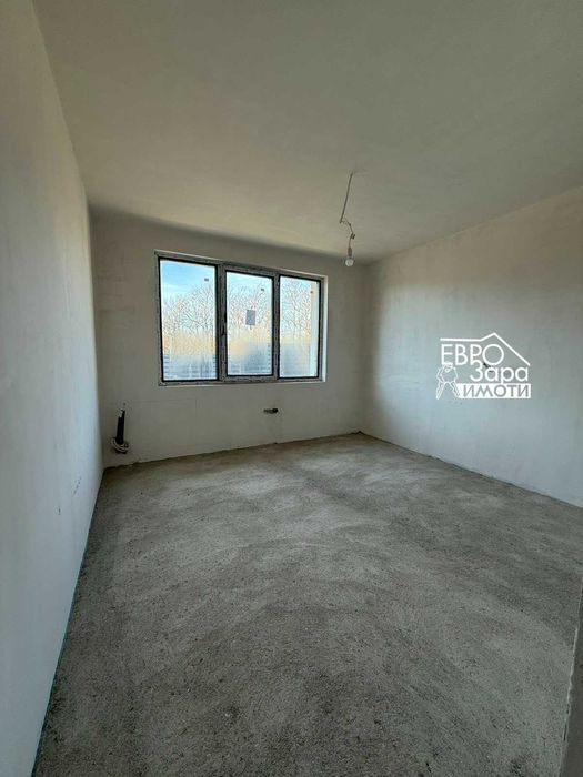 УНИКАЛНА новопостроена КЪЩА в село Змейово