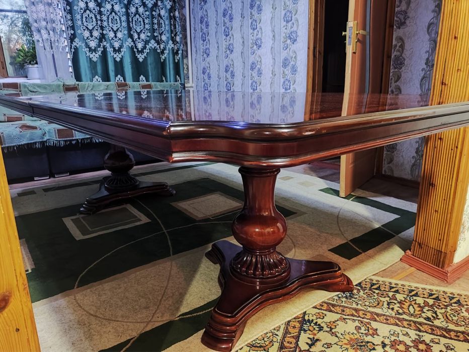 Стол для качественный