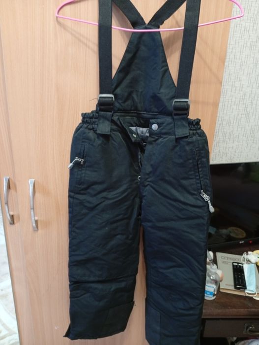 Продам комбинезон детский