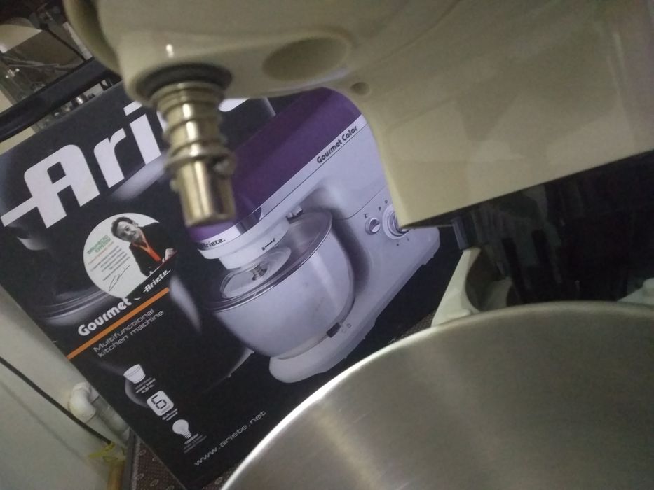Продается миксер кухонный Ariete
