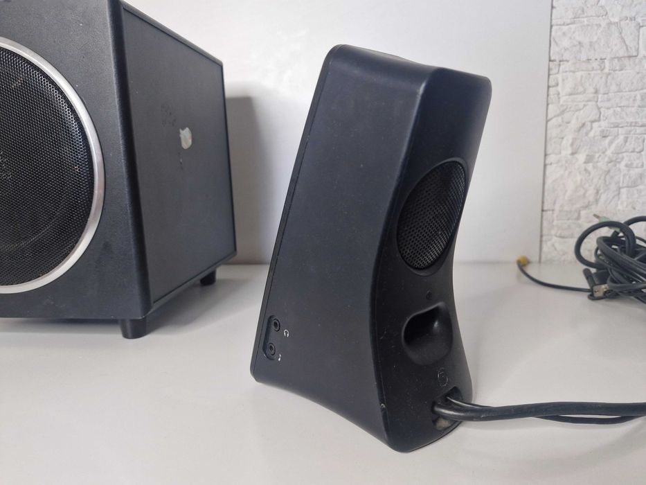 Хороший звук. Logitech колонки