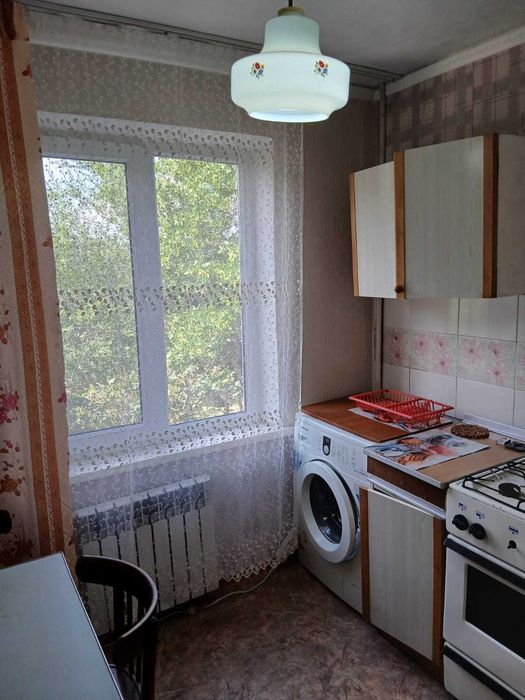 Сдам 2 комнатную квартиру. Диана Империя