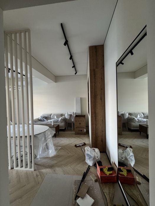 2х кв 2 этаж Ц1 новосторйка напртив Бибигана