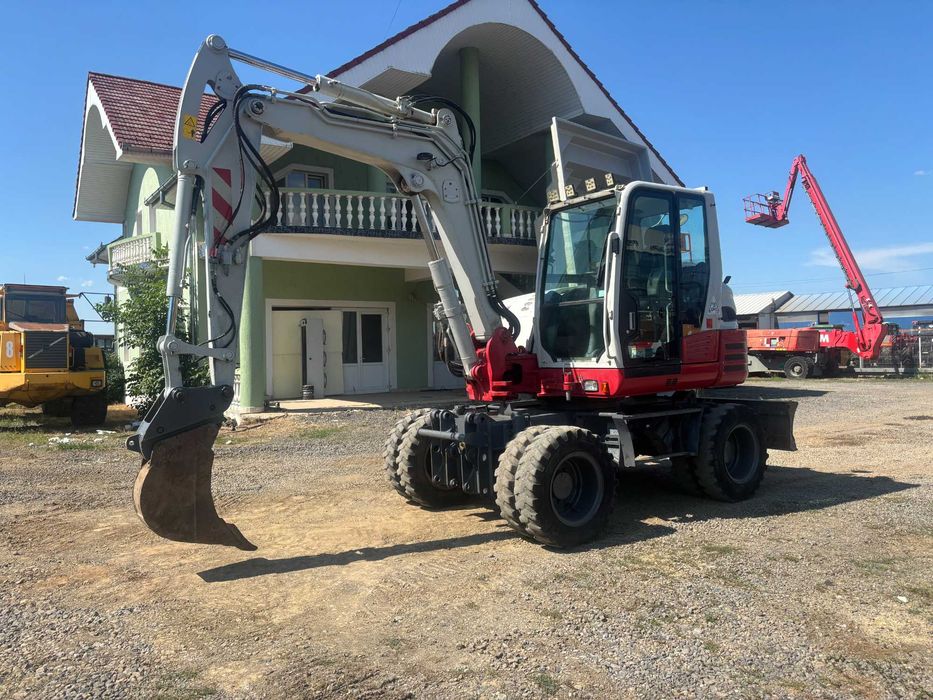 Excavator pe roți Takeuchi TB295W, 12 tone, 2017