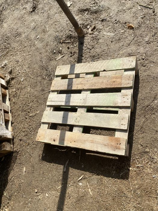 Паддон,палеты 80см /80см