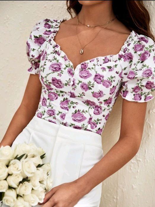 Нова дамска блузка с рози