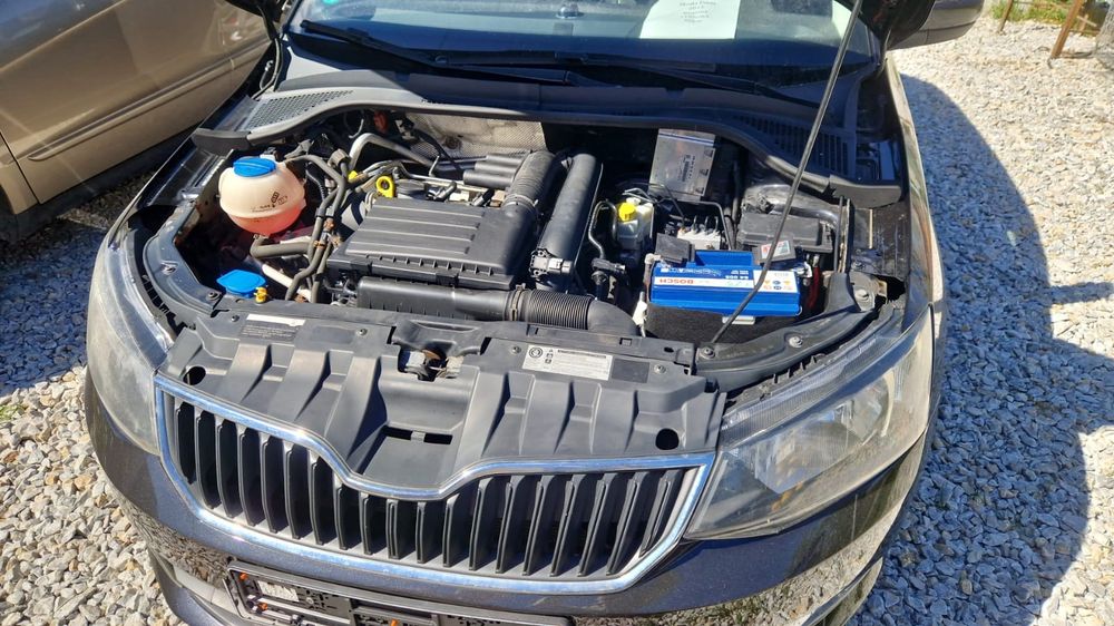 SKODA Fabia 2015 — imagine 5