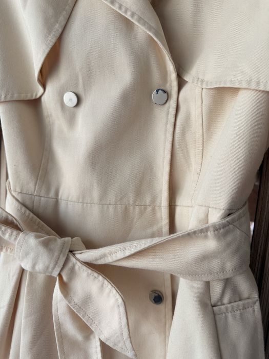 Елегантен дамски шлифер