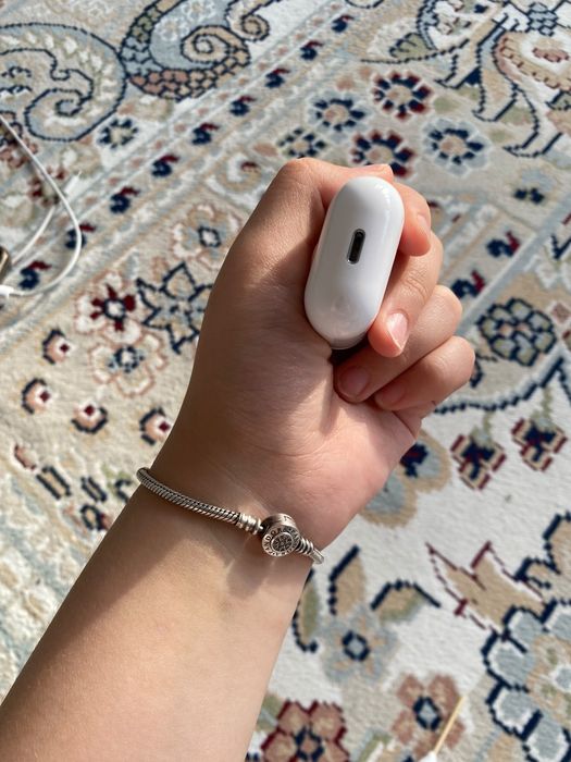 Air pods срочно сатылады 2 ориг