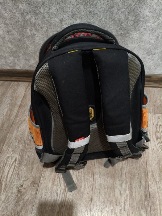 Рюкзак для начальной школы