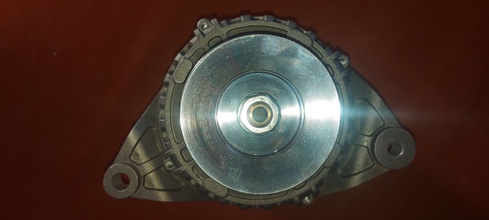 Генератор на автобус. Пазик.  На 120 Ампер.