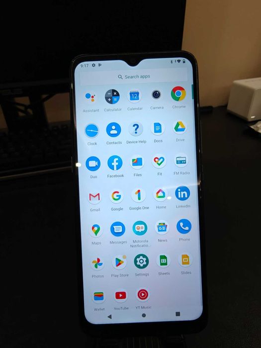 Телефон Motorola e7