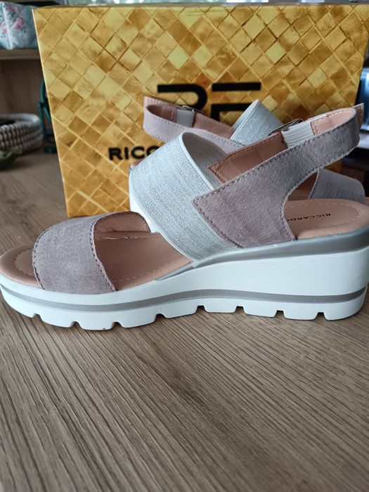 Сандали ест.кожа 38 номер